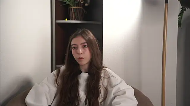 Snapshot of FairyLites chatting on February 2026 05:19:02 AM FairyLites online show from February 2026 05:19:02 AM