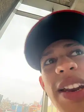 HarryGaze online show from March 2026 05:18:02 PM