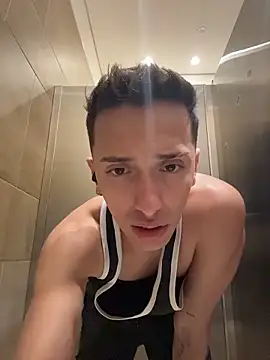 Snapshot of Thiago_Jones1 chatting on March 2026 03:28:02 PM Thiago Jones1 online show from March 2026 03:28:02 PM
