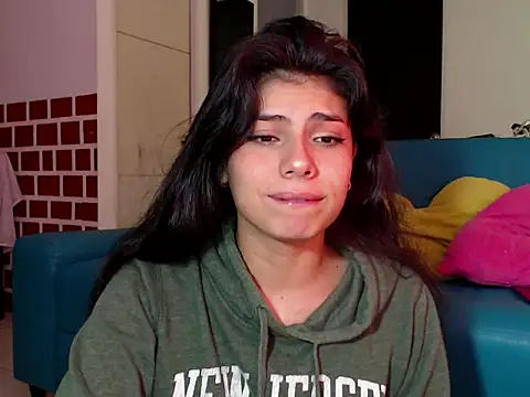 Snapshot of Mini_Sky chatting on February 2026 01:00:02 PM Mini Sky online show from February 2026 01:00:02 PM