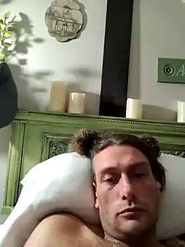 Snapshot of pleasser1985 chatting on March 2026 10:21:02 AM pleasser1985 online show from March 2026 10:21:02 AM