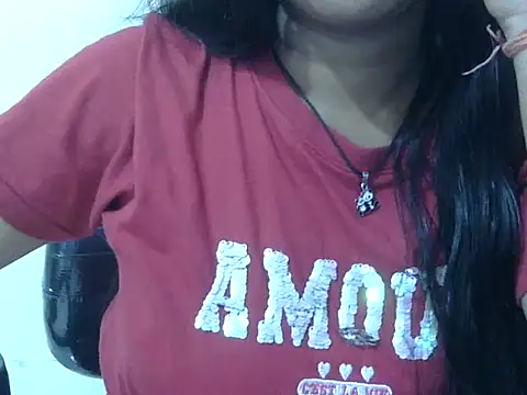 cute momo love online show from June 2026 05:20:02 AM