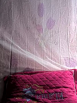 Snapshot of juicy-milu chatting on March 2026 09:02:02 AM juicy-milu online show from March 2026 09:02:02 AM