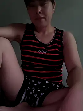Snapshot of juicy-milu chatting on April 2026 12:05:01 AM juicy-milu online show from April 2026 12:05:01 AM