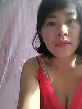 Snapshot of juicy-milu chatting on May 2026 03:00:01 AM juicy-milu online show from May 2026 03:00:01 AM