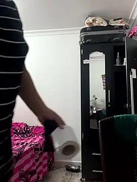 Sexy mia outdoors online show from April 2026 09:01:01 AM