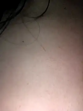 Snapshot of AppleMiel chatting on February 2026 10:44:01 PM AppleMiel online show from February 2026 10:44:01 PM