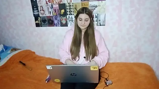 JanineThielman online show from April 2026 12:43:02 PM