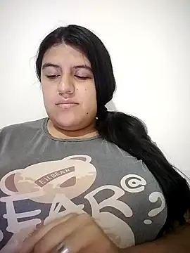 Snapshot of _Hammy_ chatting on March 2026 03:11:02 AM Hammy online show from March 2026 03:11:02 AM