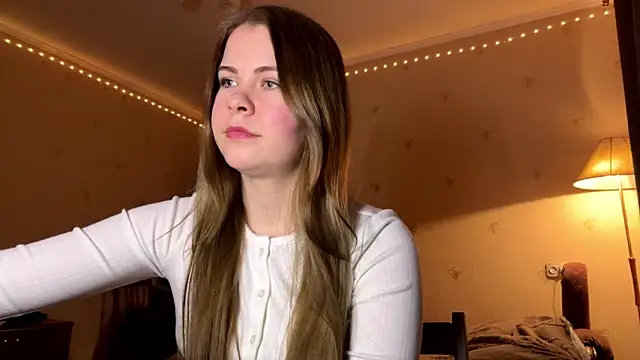 Amy Maev online show from March 2026 05:30:01 PM