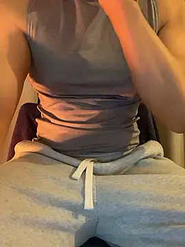 Snapshot of kenjisexy3 chatting on February 2026 01:19:02 PM kenjisexy3 online show from February 2026 01:19:02 PM