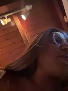 princessandthefootjob online show from April 2026 01:09:02 PM