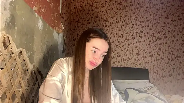 Hanna  Montanna online show from April 2026 03:57:02 PM