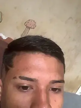 Snapshot of MoinhoO18 chatting on March 2026 01:27:02 PM MoinhoO18 online show from March 2026 01:27:02 PM