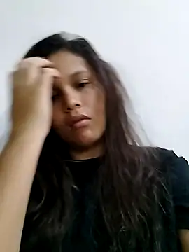 DiamanteSafiro online show from February 2026 03:38:02 AM