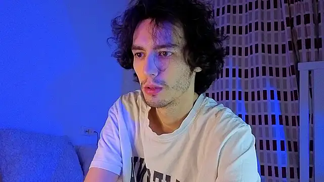 crybae online show from March 2026 09:07:01 PM