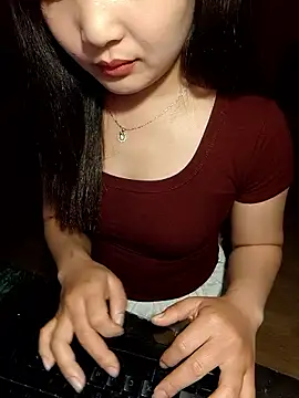 Snapshot of Myna5790 chatting on February 2026 11:42:01 AM Myna5790 online show from February 2026 11:42:01 AM