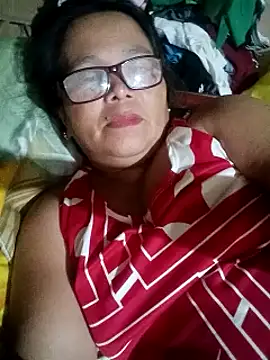 Flowerblossom123 online show from April 2026 11:30:02 AM