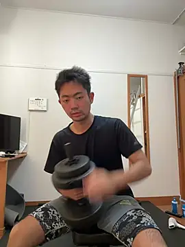 Snapshot of Yuuta_2 chatting on July 2026 10:45:01 PM Yuuta 2 online show from July 2026 10:45:01 PM