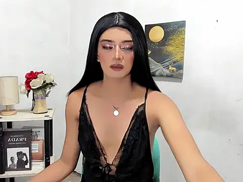 Snapshot of Queeny_Cassandra chatting on March 2026 02:06:01 AM Queeny Cassandra online show from March 2026 02:06:01 AM