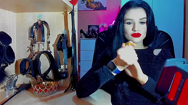 KristiTopxx online show from October 2025 08:30:01 PM