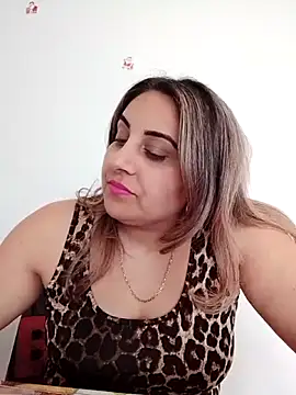 Snapshot of I_amXenox chatting on March 2026 11:49:01 AM I amXenox online show from March 2026 11:49:01 AM