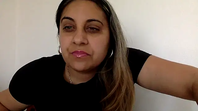 Snapshot of I_amXenox chatting on April 2026 08:36:02 AM I amXenox online show from April 2026 08:36:02 AM