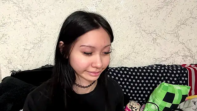 Snapshot of kishagrayone chatting on May 2026 01:29:02 PM kishagrayone online show from May 2026 01:29:02 PM