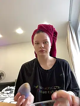 CindyMil online show from June 2026 03:45:01 AM
