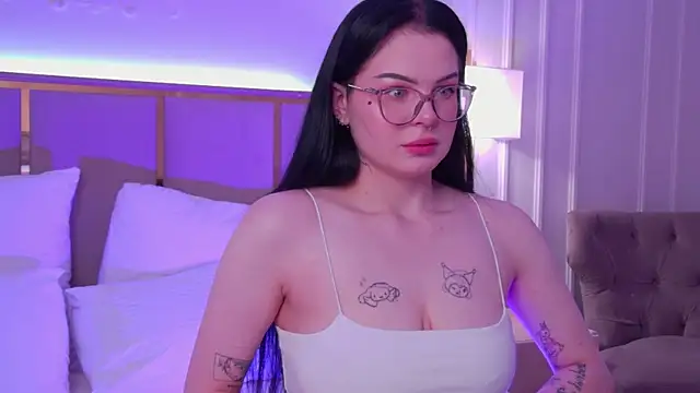CindyMil online show from June 2026 06:30:01 AM