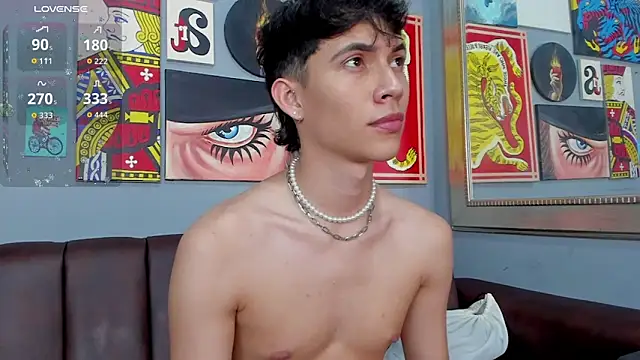 AronTawers online show from April 2026 07:22:01 PM