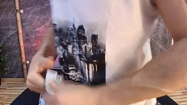 Adams Sanz online show from April 2026 03:07:01 PM