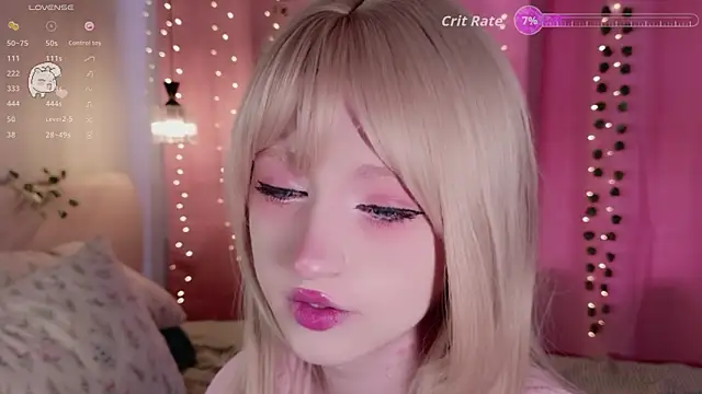 Snapshot of effy_dollie chatting on June 2026 10:57:02 AM effy dollie online show from June 2026 10:57:02 AM