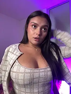 Sofia lovee0 online show from February 2026 09:57:02 PM