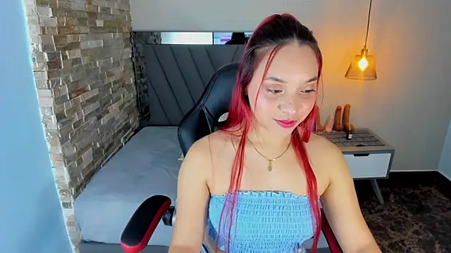 LUCIA KHAN online show from March 2026 07:30:01 PM