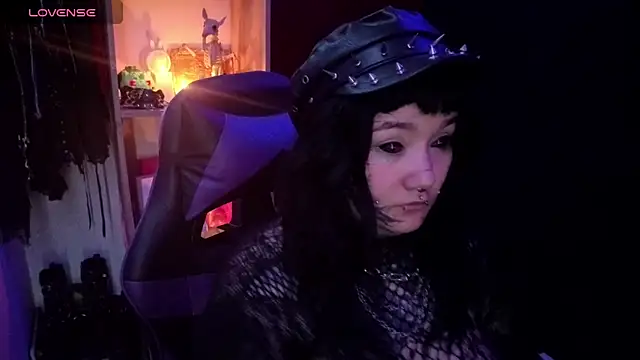 aradia 66 online show from May 2026 03:35:02 AM