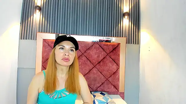 Snapshot of ESTHEER_VARGAS chatting on March 2026 07:53:01 PM ESTHEER VARGAS online show from March 2026 07:53:01 PM