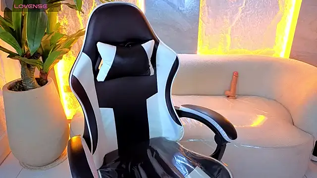 Snapshot of ashelyy_tp chatting on February 2026 12:53:01 AM ashelyy tp online show from February 2026 12:53:01 AM