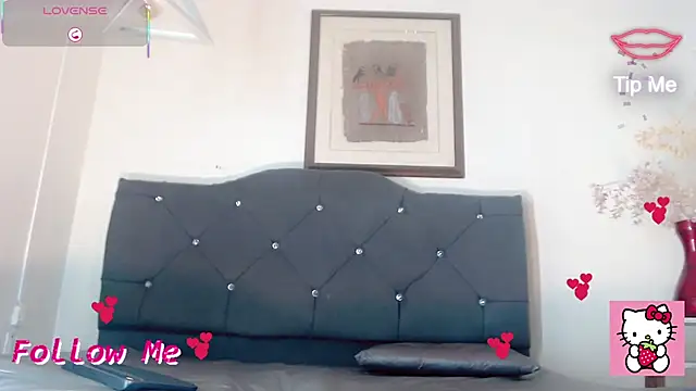 Emma Boms online show from March 2026 03:33:01 AM