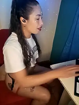 Snapshot of lina_luxe_ chatting on February 2026 11:28:02 PM lina luxe online show from February 2026 11:28:02 PM