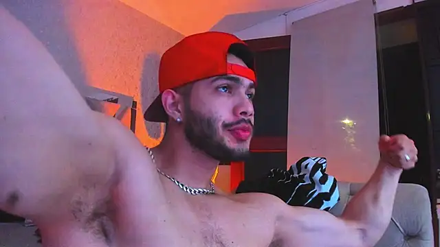 Snapshot of Vincentblack chatting on July 2026 06:05:01 AM Vincentblack online show from July 2026 06:05:01 AM