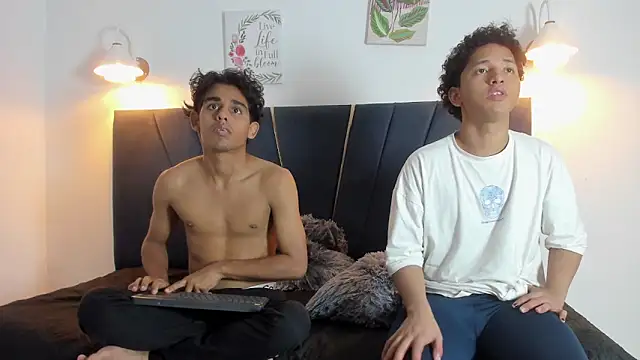 Snapshot of lio18_cum chatting on February 2026 01:06:01 AM lio18 cum online show from February 2026 01:06:01 AM