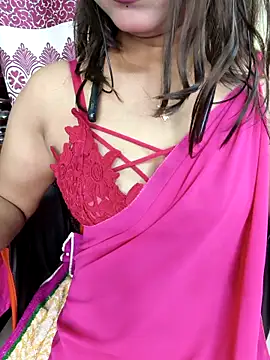 Snapshot of Sweet_Mahii chatting on March 2026 06:48:01 PM Sweet Mahii online show from March 2026 06:48:01 PM