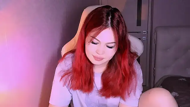 CrazyNextDoorGirl online show from March 2026 04:54:02 PM