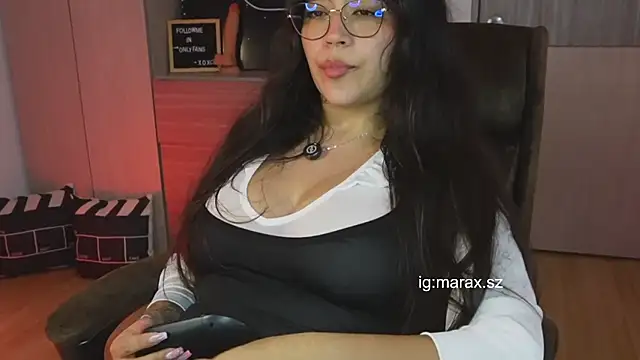 Mara HugeAss online show from March 2026 03:39:01 AM