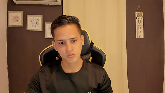 sexy andres01 online show from July 2026 10:12:02 PM