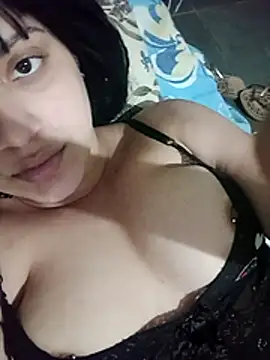 Scarlat777 online show from June 2026 07:17:02 PM
