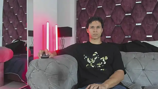 TonyBenedetti online show from July 2026 08:18:01 PM