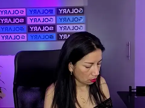 Megan Collinss1 online show from April 2026 05:03:02 PM