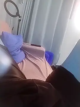 Snapshot of casal_spzl chatting on March 2026 01:37:01 PM casal spzl online show from March 2026 01:37:01 PM